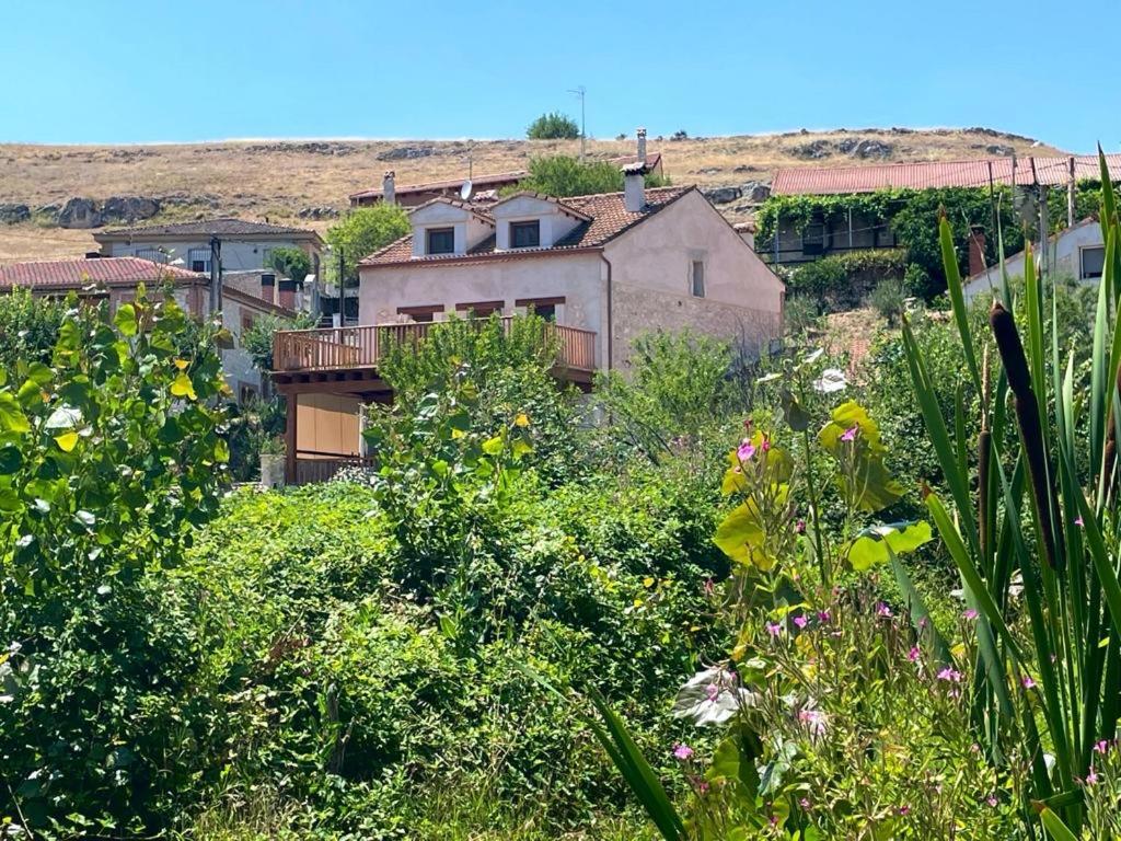 Alojamiento Gaia Aldeasona Exterior foto